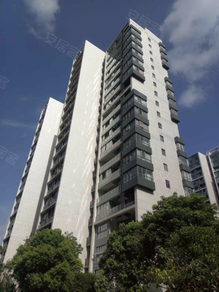 经纬弘汇地标家园 