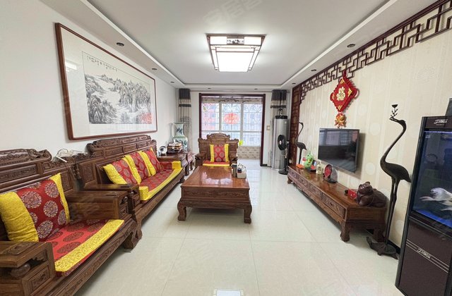 紫锦园西区3室2厅129.6㎡68.7万二手房图片