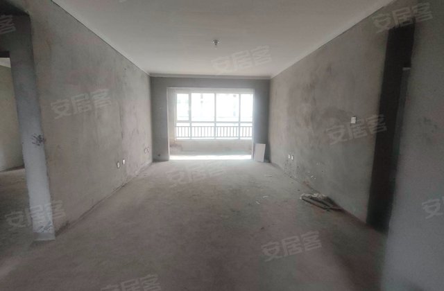 万象阳光城3室2厅146㎡55万二手房图片