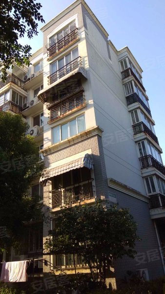 建德花园郁金香苑(公寓住宅)