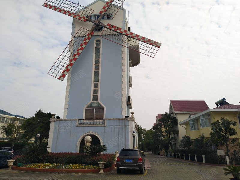 世外桃源花园别墅小区 