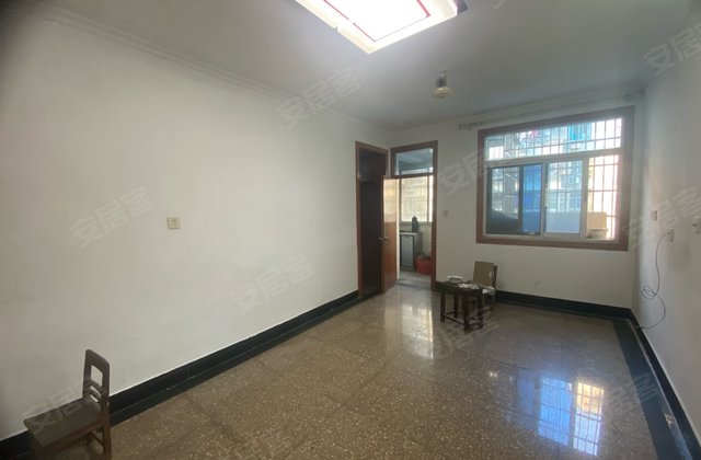 东安5区3室1厅75㎡110万二手房图片