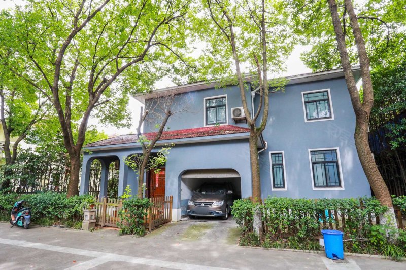 加州花园,华江路777号