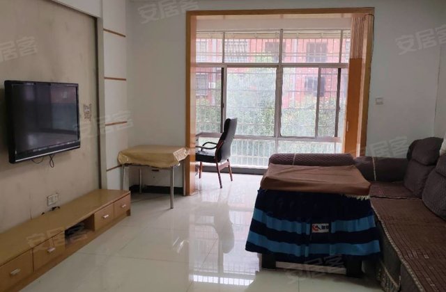 玉盘小区3室2厅110㎡29.8万二手房图片