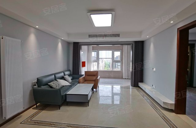 中梁国宾府4室2厅149㎡175万二手房图片