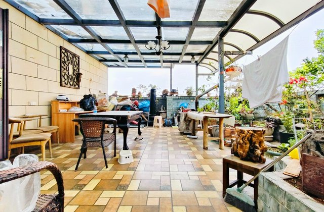 莲花半岛4室2厅137㎡128万二手房图片