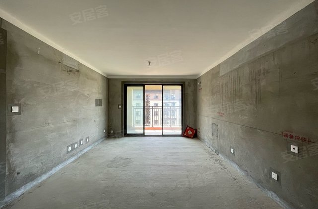 建业春天里(川汇)4室2厅155.28㎡87.9万二手房图片