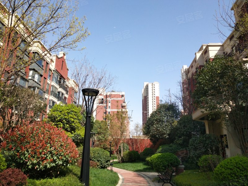 金地南湖艺境一期