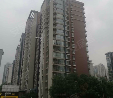 双井富力城c区,小区中间位置无遮挡,3室2卫,满五  仅