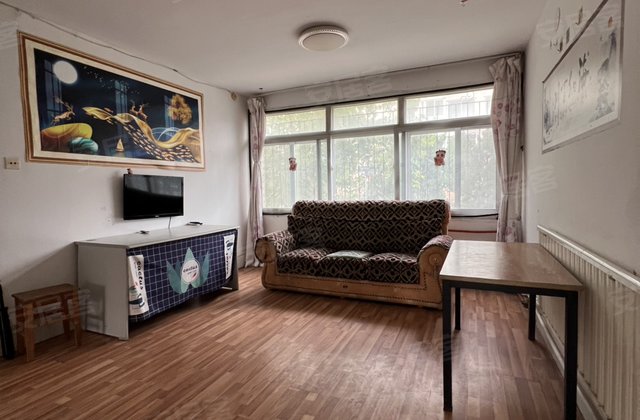 皇冠花园(中区)3室2厅103㎡99.8万二手房图片