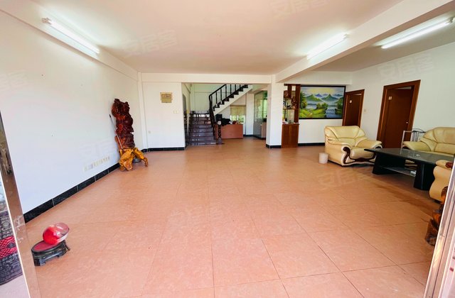 五福楼5室2厅244.3㎡145万二手房图片