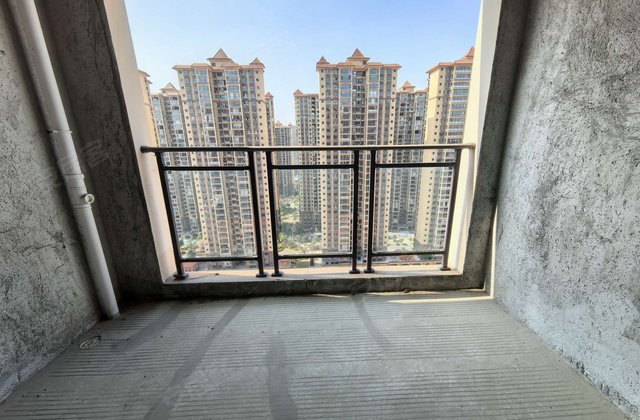 金霖华庭3室2厅90㎡30万二手房图片