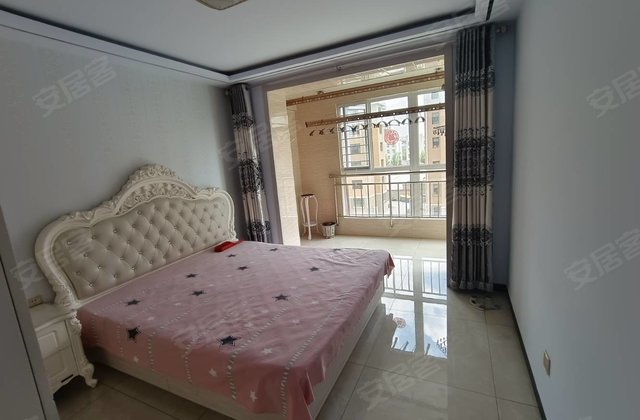 怡东华城3室1厅95㎡44万二手房图片