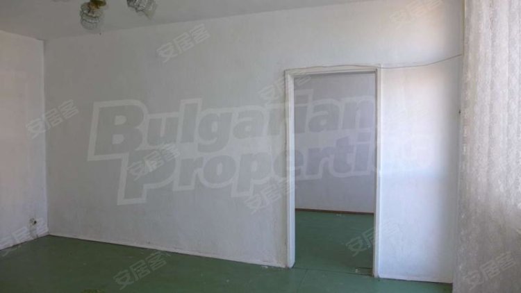 保加利亚约¥24万BulgariaStara ZagoraСамара 3/Samara 3Apartment出售二手房公寓图片