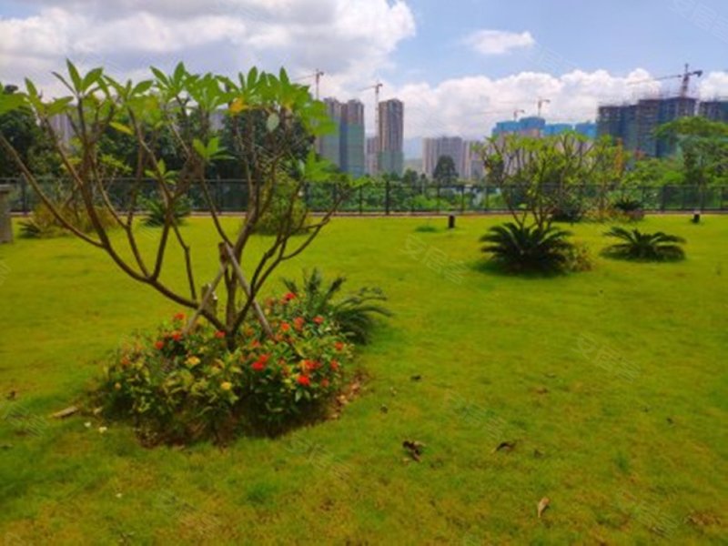 紫辰名苑,响水北路2号