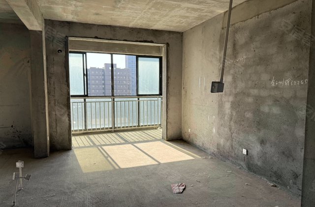 冠城华府3室2厅119㎡65万二手房图片