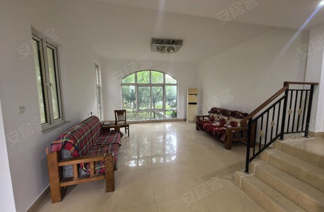 碧桂园如山湖城3室2厅185㎡71万二手房图片