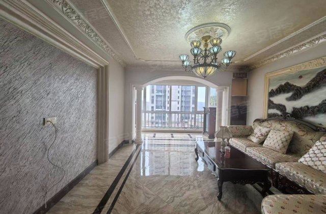 翰林澜山3室2厅135.58㎡108万二手房图片