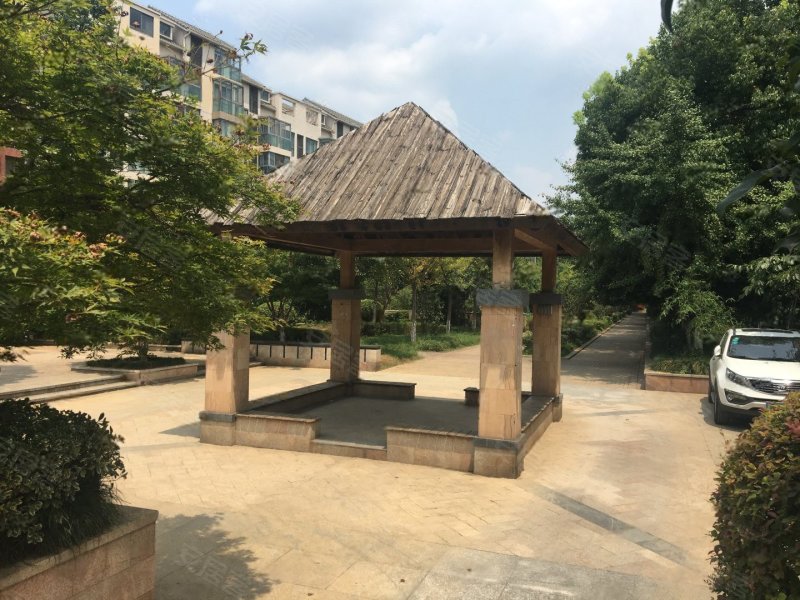 东郊小镇第二街区