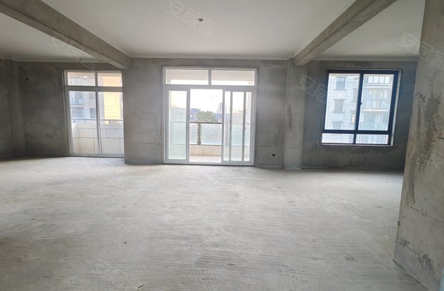 伊美城市首府3室2厅121.89㎡79万二手房图片