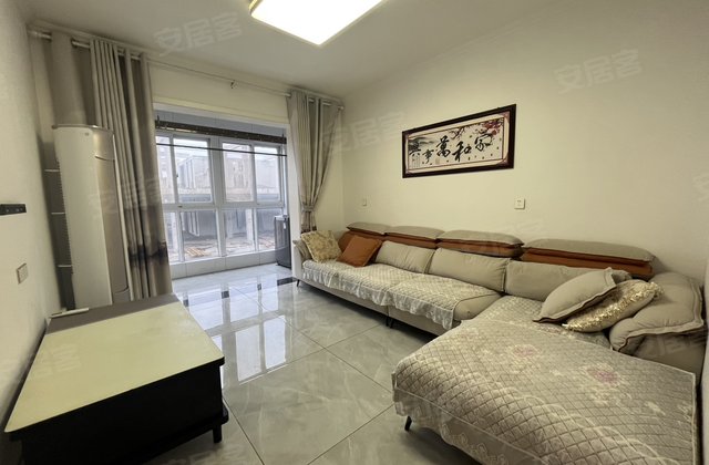 西班牙小镇3室2厅91㎡37万二手房图片