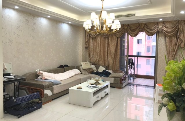 盛世东方3室2厅141㎡89.8万二手房图片