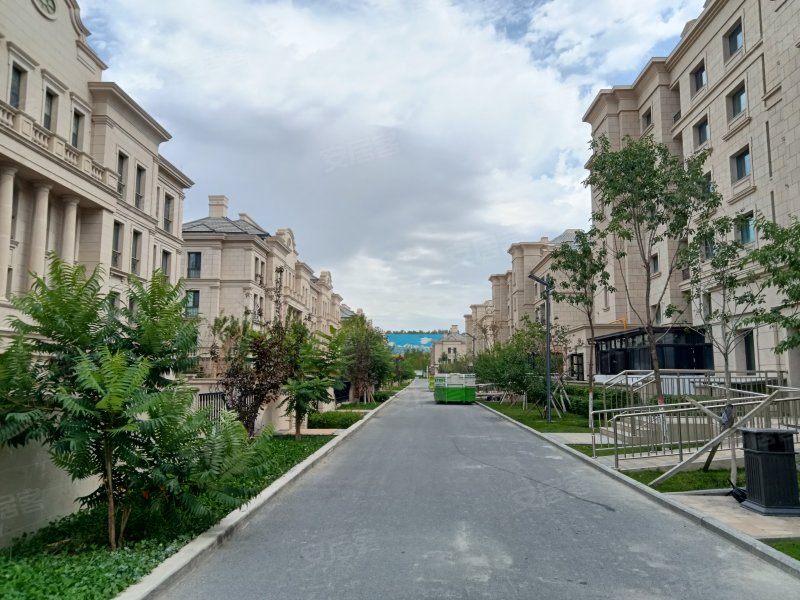 艾美卡特兰,东泉路666号-乌鲁木齐艾美卡特兰二手房,租房,房价