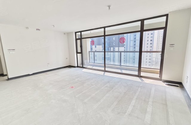 中房东方云舒4室2厅146㎡155万二手房图片