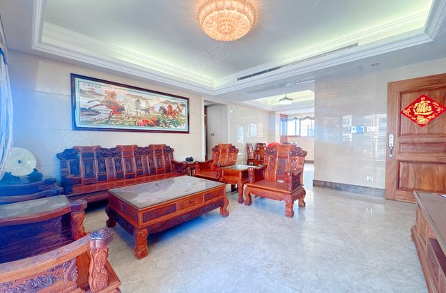 瑞峰公园里4室2厅141.97㎡165万二手房图片