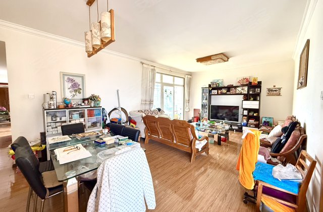 铭德上居4室2厅160㎡84.6万二手房图片