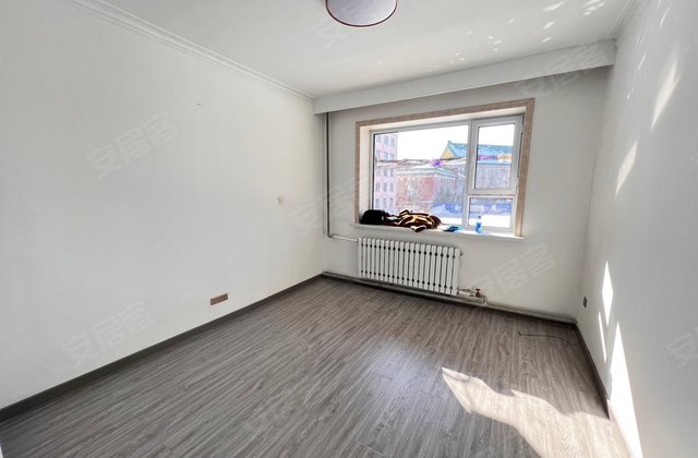 康居小区2室1厅70㎡45万二手房图片