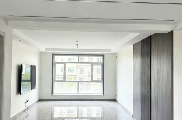 御湖原著3室2厅142㎡110万二手房图片