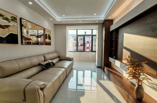 潮自小区2室1厅83㎡25.9万二手房图片