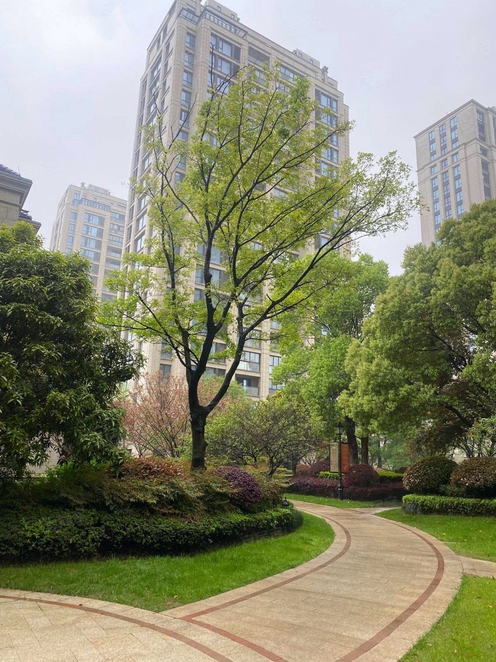 台州中央花园2室2厅1卫100㎡南240万