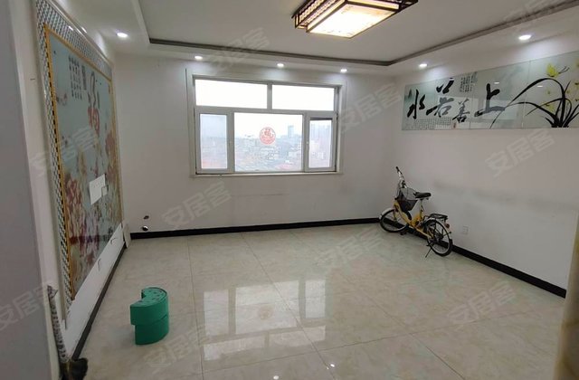 景泰华庭3室2厅120.03㎡73万二手房图片