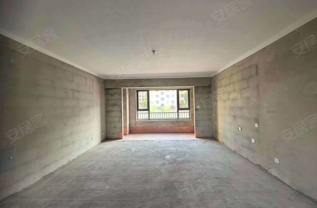 翰林院(南区)(昌乐)3室1厅2卫131㎡东西109万