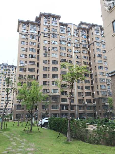 浦江瑞和城贰街区 