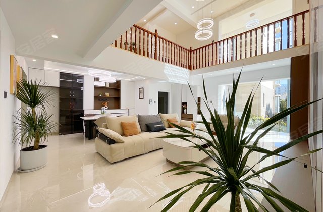 昆华苑浅山逸城5室2厅237㎡146万二手房图片