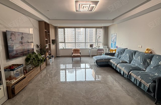 星河湾4室2厅196㎡155万二手房图片