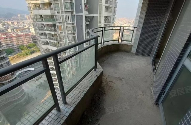 天御云景4室2厅170㎡85万二手房图片