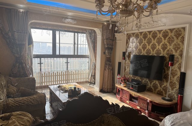 皇家花园3室2厅88㎡45.6万二手房图片