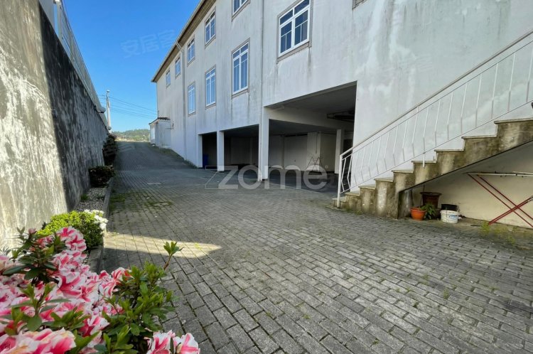 葡萄牙约¥90万PortugalCavalõesRua Padre António MacedoApartment出二手房公寓图片