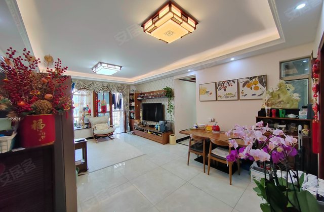 桂芳园(五六期)4室2厅123.23㎡450万二手房图片