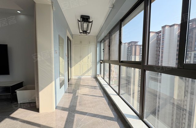 新城悦府(二期)3室2厅110㎡73万二手房图片