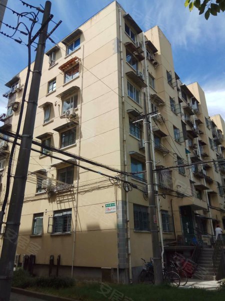 金桥新村浦三小区