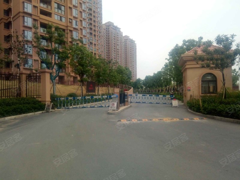 东津世纪城16区天境台