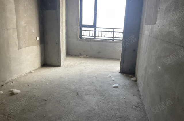 正商书香华府3室2厅124㎡48万二手房图片