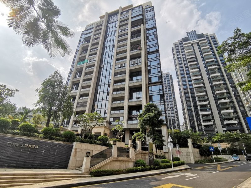 万泽云顶香蜜湖