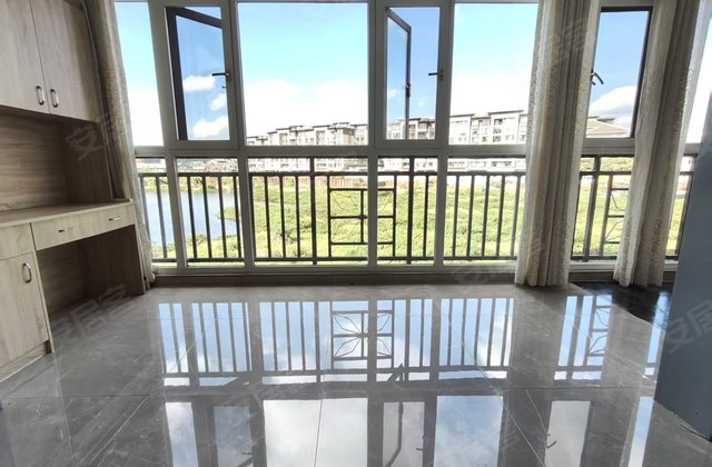 新锦江御景新城3室2厅137.5㎡88万二手房图片