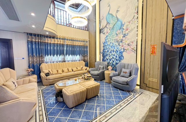 东海广场4室4厅196.98㎡180万二手房图片